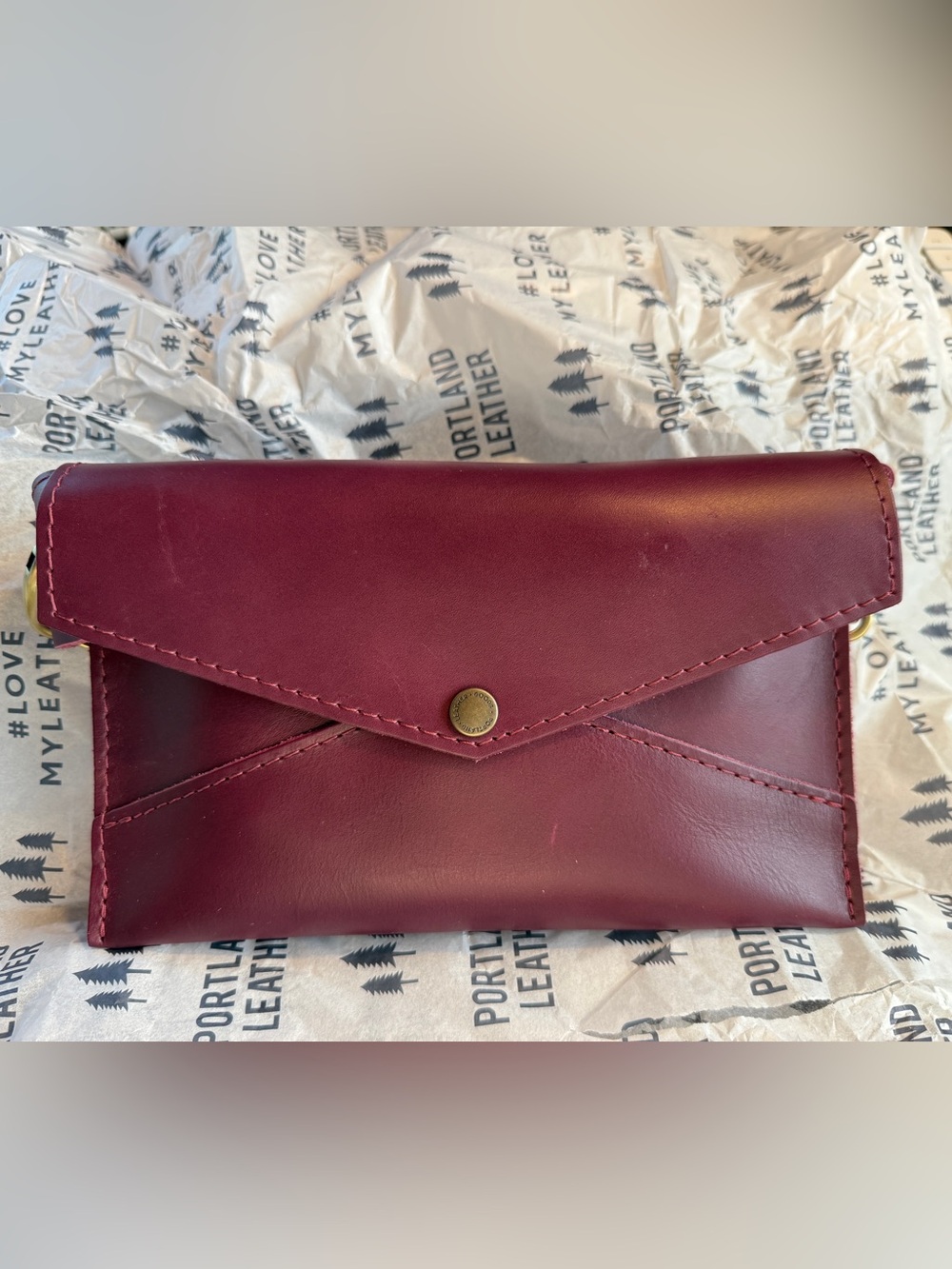 Portland Leather BBNU Lollipop Envelope Crossbody Wallet